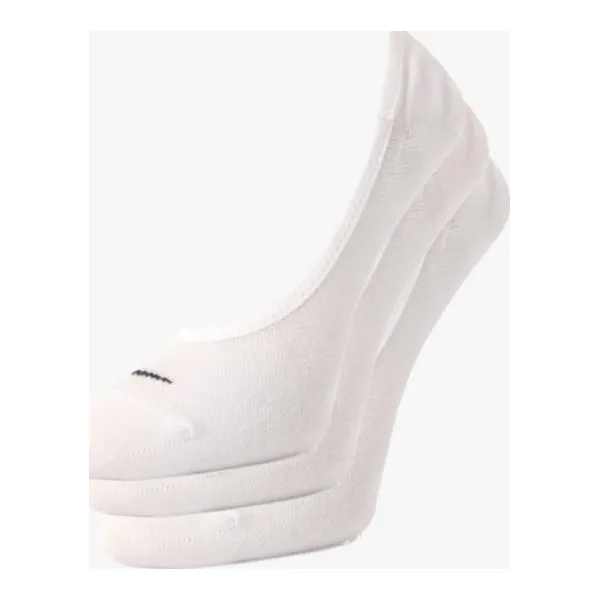 Nike Skarpety 3Ppk Women's Lightweight Footi , biały, rozmiar M. Białe skarpety Nike, bez wzorów, z bawełny. Za 39.99 zł.