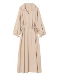 TATUUM Sukienka w kolorze beżowym rozmiar: 40. Brązowe sukienki Tatuum, bez wzorów, z lyocellu, bez kołnierzyka, bez ramiączek, midi. Za 144.58 zł.