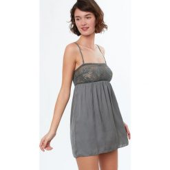 Etam - Koszula nocna. Koszule nocne Etam. W wyprzedaży za 79.90 zł.