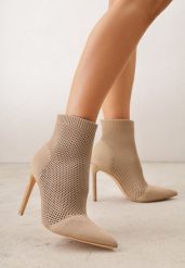 Ciemnobeżowe Skarpetkowe Botki VICES na Szpilce z Cholewką o Strukturalnym Splocie Lodinia. Brązowe botki Born2be, bez wzorów, z materiału, z otwartym noskiem, bez obcasa, na obcasie, bez zapięcia. Za 159.99 zł.