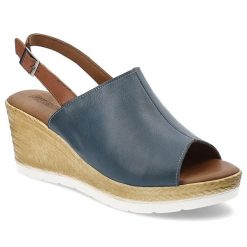 Granatowe Sandały Artiker Wygodne Obuwie Damskie. Niebieskie sandały Artiker, bez wzorów, z materiału, retro, bez obcasa, na koturnie, bez zapięcia. Za 179.00 zł.