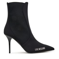 Botki LOVE MOSCHINO. Czarne botki Love Moschino, bez wzorów, bez obcasa, na szpilce, bez zapięcia. Za 1,189.00 zł.