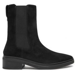 Sztyblety Calvin Klein. Czarne botki Calvin Klein, bez wzorów, bez obcasa, na płaskiej podeszwie, bez zapięcia. Za 849.99 zł.