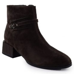 Skórzane botki damskie na ozdobnym obcasie brązowe D&A S.Barski Premium Collection CR52-651. Brązowe botki S.BARSKI, bez wzorów, ze skóry, bez obcasa, bez zapięcia. Za 359.99 zł.