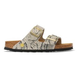 BIRKENSTOCK Arizona Print LEVE Snake Oyster Klapki damskie. Brązowe klapki Birkenstock, bez wzorów, z denimu, bez obcasa. Za 529.99 zł.
