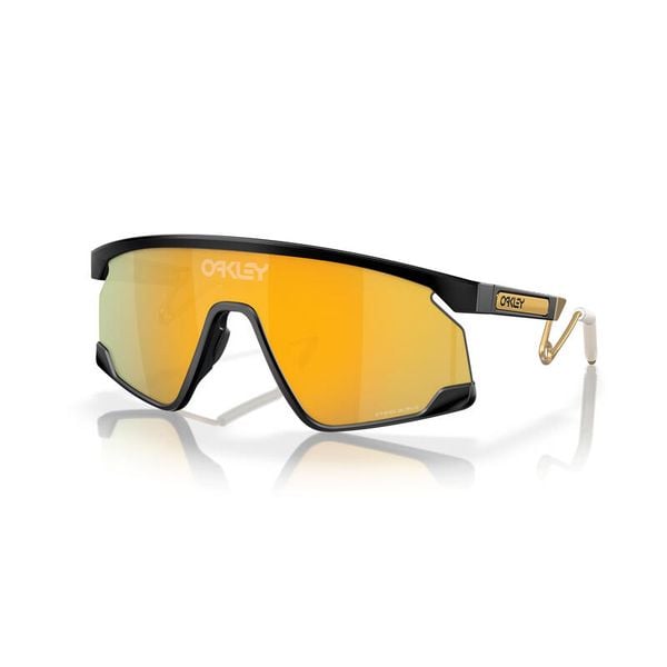 Okulary przeciwsłoneczne Oakley BXTR. Brązowe okulary przeciwsłoneczne Oakley, bez wzorów, sportowe. Za 1,253.00 zł.