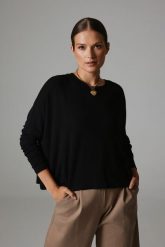 BLUZKA TELMA CZARNA One size - Flawless. Czarne bluzki Flawless, bez wzorów, z materiału, eleganckie, bez kołnierzyka, bez ramiączek. Za 287.00 zł.