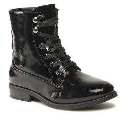 Trzewiki Jenny Fairy. Czarne botki Jenny Fairy, bez wzorów, bez obcasa, na płaskiej podeszwie, bez zapięcia. Za 135.99 zł.