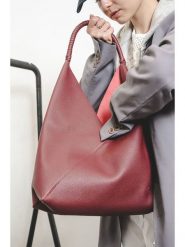 Christian Laurier Skórzana torebka "Celia" w kolorze bordowym - 32 x 20 x 10 cm rozmiar: onesize. Czerwone torby na ramię Christian Laurier, bez wzorów, z materiału, na ramię, bez dodatków. Za 383.80 zł.