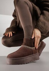 Brązowe Śniegowce VICES na Grubej Podeszwie z Haftem i Skarpetkową Cholewką Enantia. Brązowe trapery i śniegowce Born2be, z jeansu. Za 79.99 zł.