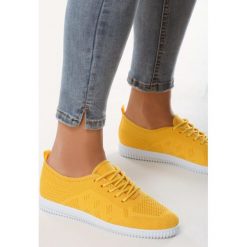 Żółte Buty Sportowe Unpleasantness. Obuwie sportowe Born2be. Za 69.99 zł.