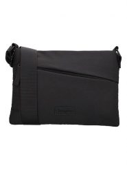 Beagles Torebka w kolorze czarnym - 26 x 18 x 2 cm rozmiar: onesize. Czarne torby na ramię Beagles, bez wzorów, z materiału, na ramię, bez dodatków. Za 56.99 zł.