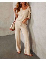 Milan Kiss 2-częściowy zestaw w kolorze beżowym rozmiar: S. Brązowe spodnie materiałowe Milan Kiss, na co dzień, s, bez wzorów, z materiału. Za 173.99 zł.