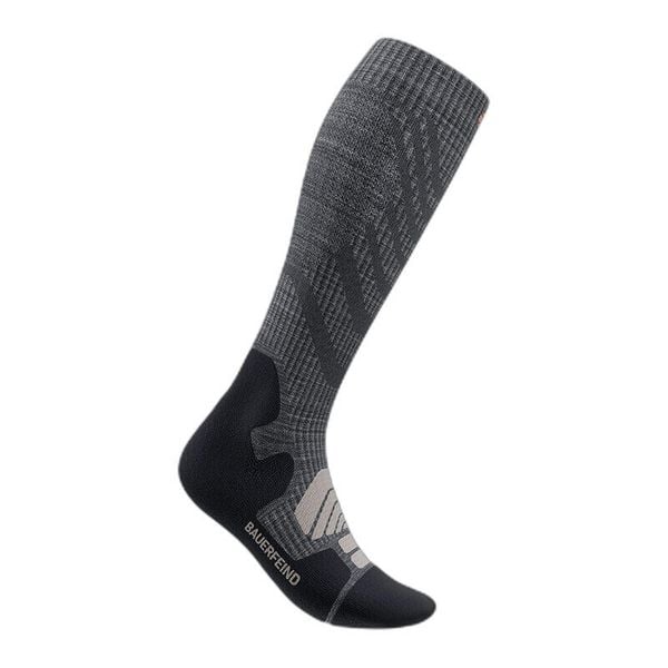 Skarpetki kompresyjne merino Bauerfeind. Szare skarpety BAUERFEIND, bez wzorów, ze skóry. Za 315.00 zł.
