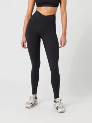 Bjorn_borg STUDIO CROSS TIGHTS legginsy treningowe – BLACK BEAUTY. Czarne legginsy Björn Borg, l, bez wzorów. Za 359.00 zł.