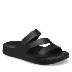 Klapki Crocs. Czarne klapki Crocs, bez wzorów, bez obcasa. Za 149.99 zł.