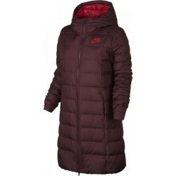Nike Płaszcz Zimowy W Nsw Dwn Fill Prka Red S. Kurtki sportowe Nike. W wyprzedaży za 465.00 zł.