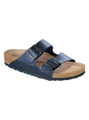 Birkenstock Klapki "Arizona" w kolorze niebieskim rozmiar: 39. Niebieskie klapki Birkenstock, bez wzorów, z otwartym noskiem, bez obcasa. Za 326.45 zł.