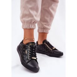 Trampki Damskie Z Eko Skóry Big Star RR274323 Czarne. Czarne trampki bez wzorów, z gumy, bez zapięcia. Za 237.59 zł.