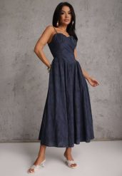 Granatowa Rozkloszowana Sukienka z Bawełny na Ramiączka Zdobiona Haftem Adozaphaura. Niebieskie sukienki Renee, na co dzień, na lato, m, z aplikacjami, z bawełny, bez kołnierzyka, bez ramiączek, maxi, gorsetowe. Za 169.99 zł.