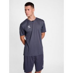 Niezbędna koszulka Hummel. Szare bluzki Hummel, bez wzorów, sportowe, bez kołnierzyka, bez ramiączek. Za 120.00 zł.