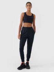 4F Spodnie treningowe szybkoschnące damskie - czarne S. Czarne spodnie dresowe 4f, s, bez wzorów, z dzianiny, na fitness i siłownię. Za 179.99 zł.