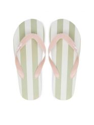 Guess Japonki J6GZ25 WO780 Różowy jasny. Czerwone klapki Guess, z aplikacjami, z syntetyku, bez obcasa. Za 69.99 zł.