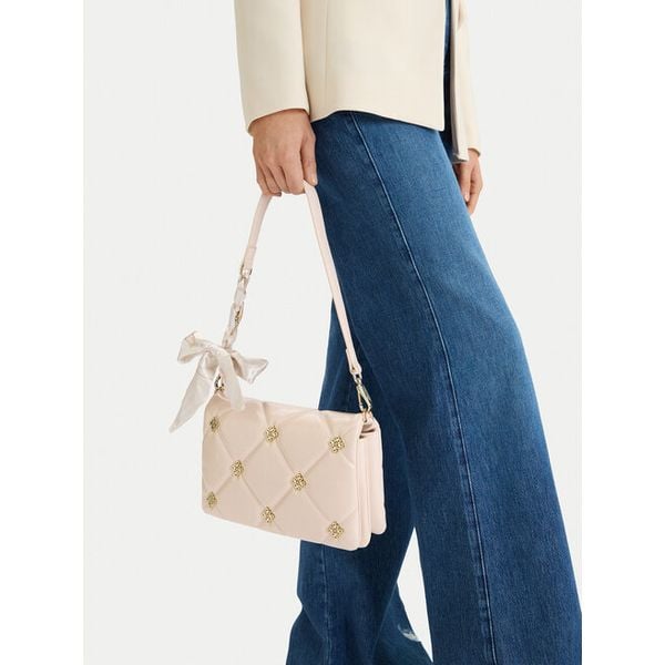 Torebka Nine West. Białe torebki klasyczne Nine West, bez wzorów, bez dodatków. Za 167.99 zł.