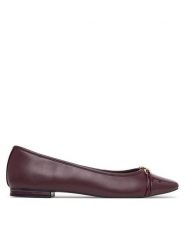 Aldo Baleriny Krishelle 14190621 Bordowy. Czerwone baleriny Aldo, bez wzorów, ze skóry, bez obcasa. Za 259.99 zł.