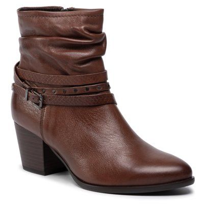 Lasocki 70813-02 Brązowy. Brązowe botki Lasocki, bez wzorów, ze skóry, bez obcasa, bez zapięcia. Za 329.99 zł.