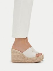 Calvin Klein Klapki Wedge Espad 70 Canvas Mg HW0HW03282 Kremowy. Białe klapki Calvin Klein, bez wzorów, bez obcasa. Za 489.99 zł.