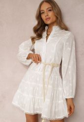 Biała Sukienka Harmilla. Białe sukienki Renee, m, w ażurowe wzory, z koronki, bez kołnierzyka, bez ramiączek, mini, rozkloszowane. Za 49.99 zł.