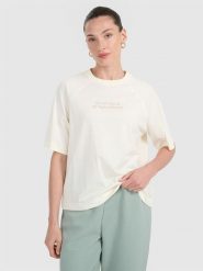 4F T-shirt oversize z nadrukiem damski - biały XS. Białe t-shirty 4f, xs, bez wzorów, z bawełny, bez kołnierzyka, bez ramiączek. Za 69.99 zł.