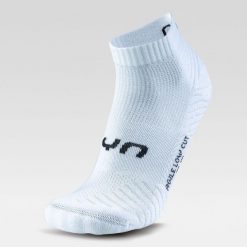 Skarpety treningowe dla dorosłych Uyn Agule Low Cut Socks. Białe skarpety Uyn, bez wzorów. Za 79.99 zł.