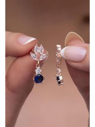 Heliophilia Srebrne kolczyki-wkrętki z cyrkoniami rozmiar: onesize. Szare kolczyki Heliophilia, z cyrkonią, srebrne. Za 56.95 zł.