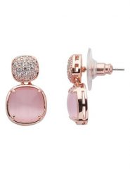 U.S. Polo Assn. Pozłacane kolczyki-wkrętki z kryształami rozmiar: onesize. Różowe kolczyki U.S. Polo Assn., z kryształem, metalowe. Za 78.45 zł.