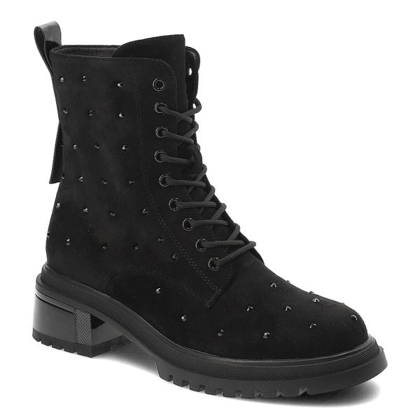 Czarne Botki S.Barski Stylowe Obuwie Damskie. Czarne botki S.BARSKI, bez wzorów, bez obcasa, na obcasie, bez zapięcia. Za 249.00 zł.