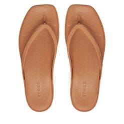 Japonki Crocs. Brązowe klapki Crocs, bez wzorów, bez obcasa. Za 179.99 zł.