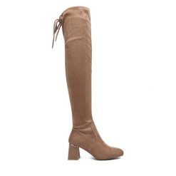 Kozaki DeeZee. Brązowe kozaki DeeZee, bez obcasa, na słupku, bez zapięcia. Za 229.99 zł.