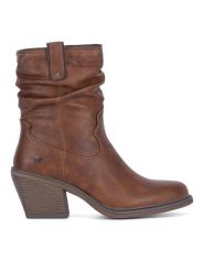 Mustang Kowbojki 1479-501 Brązowy. Brązowe botki Mustang, bez wzorów, ze skóry, bez obcasa, na słupku, bez zapięcia. Za 279.99 zł.