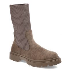 Szare Botki Filippo Modne Jesienne Buty Damskie. Szare botki Filippo, na jesień, bez wzorów, z materiału, bez obcasa, na płaskiej podeszwie, bez zapięcia. Za 220.99 zł.