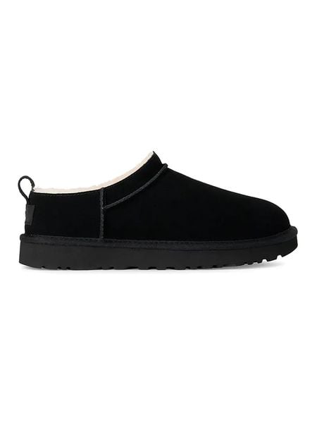 UGG Skórzane botki w kolorze czarnym rozmiar: 39. Czarne botki UGG, bez wzorów, bez obcasa, bez zapięcia. Za 579.09 zł.