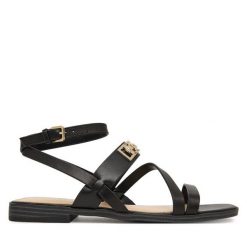 Sandały Guess. Czarne sandały Guess, z aplikacjami, bez obcasa, na płaskiej podeszwie, bez zapięcia. Za 499.99 zł.