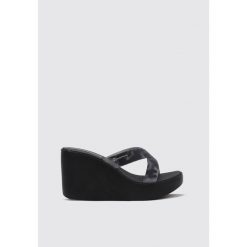 Klapki dla kobiet Ipanema HIGH FASHION SLIDE. Czarne klapki Ipanema, bez wzorów, bez obcasa. Za 209.99 zł.