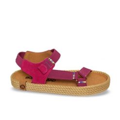 Sandały damskie Nevada Elastic. Czerwone sandały Aulp, bez wzorów, z kauczuku, boho, z otwartym noskiem, bez obcasa, bez zapięcia. Za 279.99 zł.