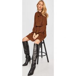 Liu Jo - Sukienka. Sukienki Liu Jo, na co dzień, bez wzorów, z poliesteru, casualowe, bez kołnierzyka, bez ramiączek, maxi, proste. Za 799.90 zł.