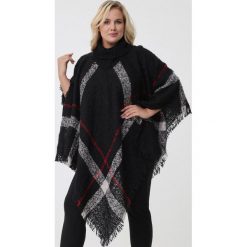 Czarne Ponczo Corinne. Czarne swetry Born2be, na jesień, xl, bez wzorów, z materiału, bez ramiączek. Za 79.99 zł.