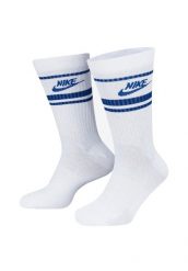 SKARPETY Nike Everyday Essential. Niebieskie skarpety Nike, bez wzorów, z materiału. Za 190.00 zł.