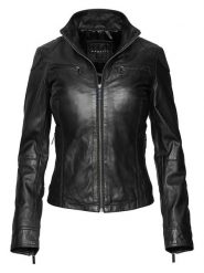 Bugatti Skórzana kurtka w kolorze czarnym rozmiar: 44. Czarne kurtki Bugatti, bez wzorów, z materiału, bez kaptura. Za 739.99 zł.