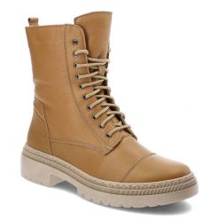 Brązowe Botki Damskie Wasak Wygodne Obuwie. Brązowe botki Wasak, z aplikacjami, z futra, bez obcasa, na płaskiej podeszwie, bez zapięcia. Za 389.00 zł.